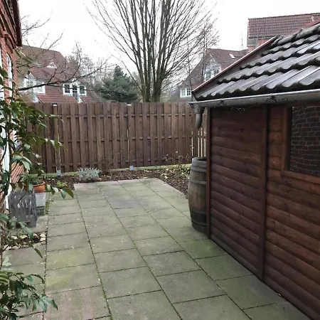 Moeblierte Mit Ruhiger Terrasse In Bester Lage Fuer Feriengaeste Und Beruflich Reisende Aw12a-i * Ottersberg